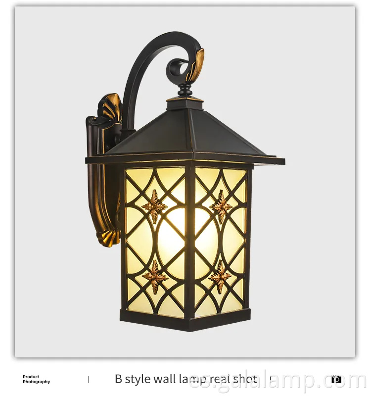 Elegante luz de pared LED europeo al aire libre para casas elegantes